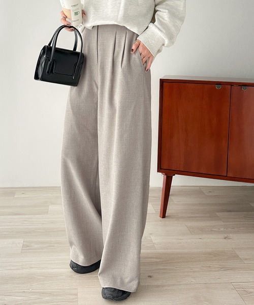 classicalelf(クラシカルエルフ)の「バックスタイルで魅せる。 美シルエットバックベルトワイドパンツ(スラックス・レディース・ベージュ/ブラック/グレー・LARGE/MEDIUM/SMALL/X-LARGE)」の8枚目の写真