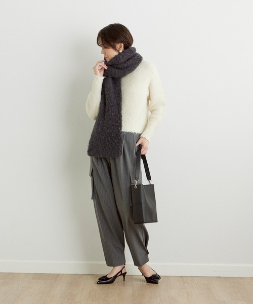 INED CLARO（イネドクラロ）の「メランジニットマフラー（マフラー・レディース・チャコールグレー/オフホワイト/ベージュ/レッド・フリー）」の12枚目の写真