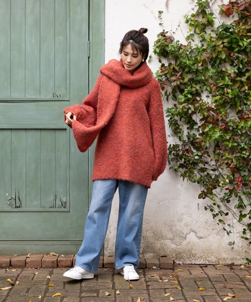 INED CLARO（イネドクラロ）の「メランジニットマフラー（マフラー・レディース・チャコールグレー/オフホワイト/ベージュ/レッド・フリー）」の17枚目の写真