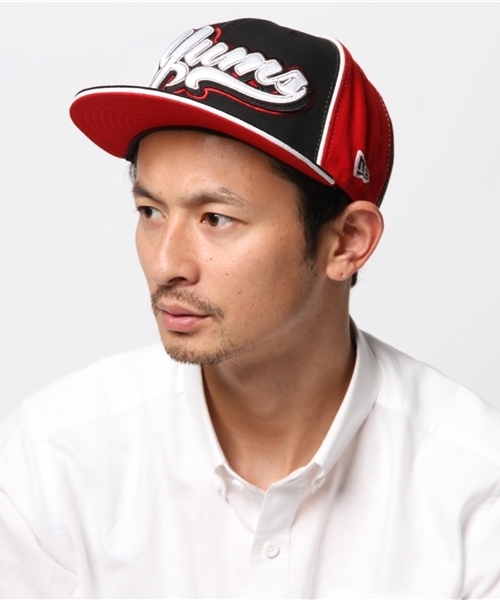 YUMS（ヤムス）の「NEWERA×YUMS 9FIFTY SNAPBACK CAP FANATIC BLACK