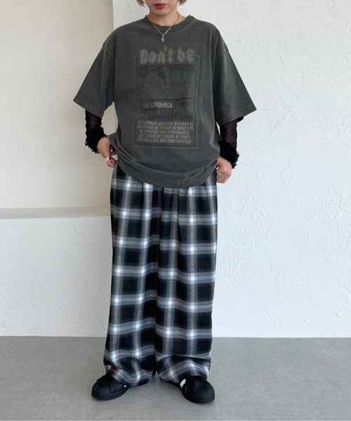 apres jour mignon(アプレジュールミニョン)の「ピグメントTシャツ+チュールセット【ZOZOTOWN限定アイテム】(Tシャツ/カットソー・レディース・ブラック系その他/ブラック系その他2・X-LARGE/フリー)」の14枚目の写真