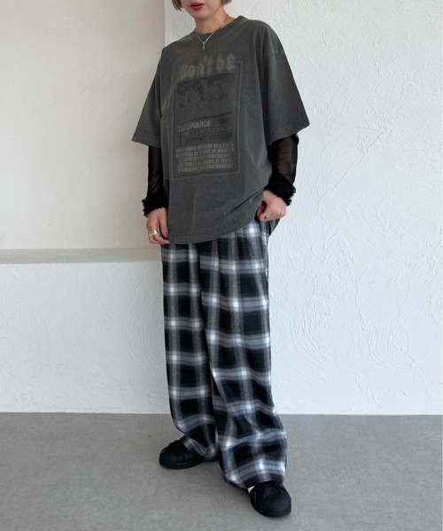 apres jour mignon(アプレジュールミニョン)の「ピグメントTシャツ+チュールセット【ZOZOTOWN限定アイテム】(Tシャツ/カットソー・レディース・ブラック系その他/ブラック系その他2・X-LARGE/フリー)」の15枚目の写真