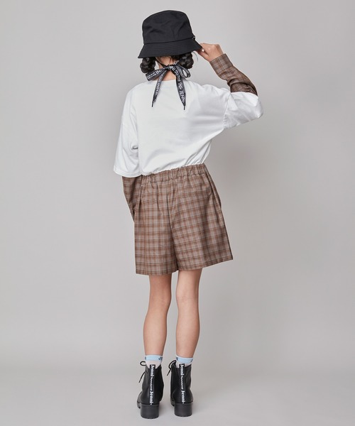SISTER JENNI（SISTER JENNI）の「【セットアップ対応】【コットン100％】チェックそでレイヤード風BIGロンT（Tシャツ/カットソー・キッズ・オフホワイト/ブラック・160cm/150cm/130cm/140cm）」の8枚目の写真