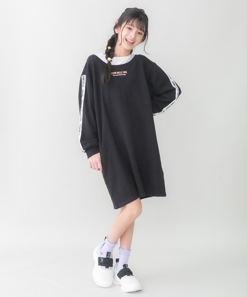 JENNI belle（ジェニィベル）の「【WEB限定】【コットン100％】レイヤード風ワンピ（ワンピース・キッズ・ブラック/サックスブルー・130cm/140cm/150cm/160cm）」の4枚目の写真