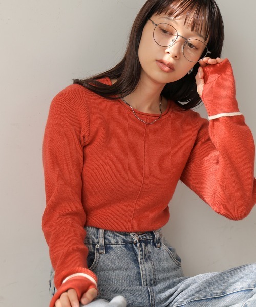 Bab(バブ)の「2way指ぬきニットトップス(Tシャツ/カットソー・レディース・アイボリー/ブルー/チャコールグレー/オレンジ・FREE)」の4枚目の写真