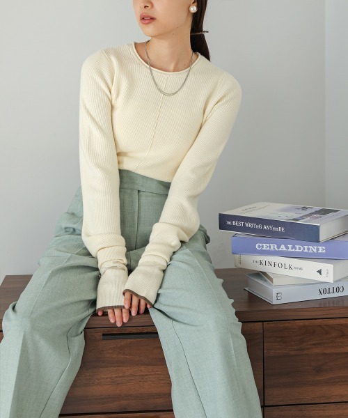 Bab(バブ)の「2way指ぬきニットトップス(Tシャツ/カットソー・レディース・アイボリー/ブルー/チャコールグレー/オレンジ・FREE)」の5枚目の写真