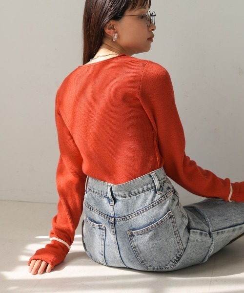 Bab(バブ)の「2way指ぬきニットトップス(Tシャツ/カットソー・レディース・アイボリー/ブルー/チャコールグレー/オレンジ・FREE)」の18枚目の写真