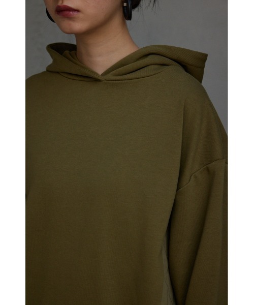 AZUL by moussy(アズールバイマウジー)の「キルティングデザインフーディー(パーカー・レディース・アイボリー/カーキ/ブラック・MEDIUM/SMALL)」の6枚目の写真