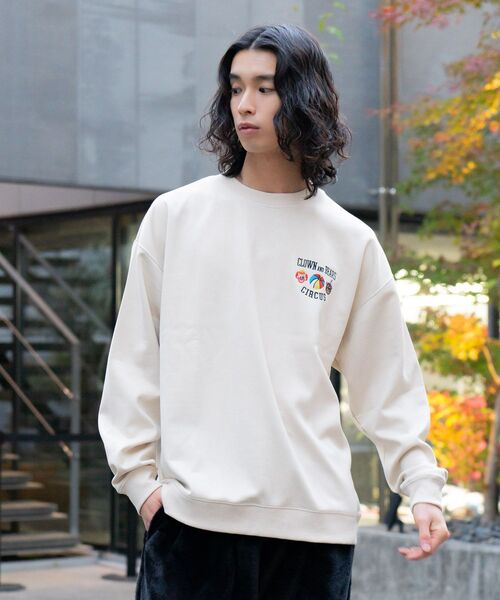 UNIIT(ユニット)の「【UNIIT/ユニット】フェイクスエード ワンポイント刺繍 クルーネック スウェット トレーナー(スウェット・メンズ・アイボリー/ブラウン/チャコールグレー・MEDIUM/LARGE)」の21枚目の写真