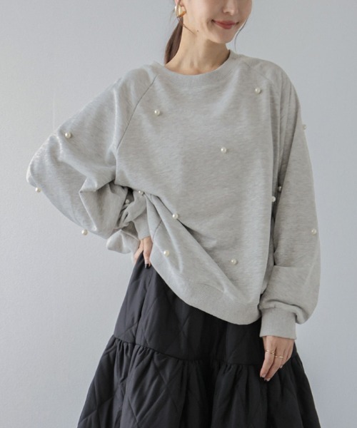 SUGAR BISKET(シュガービスケット)の「パール付スウェット(スウェット・レディース・ブラック/ネイビー/グレー・フリー)」の14枚目の写真
