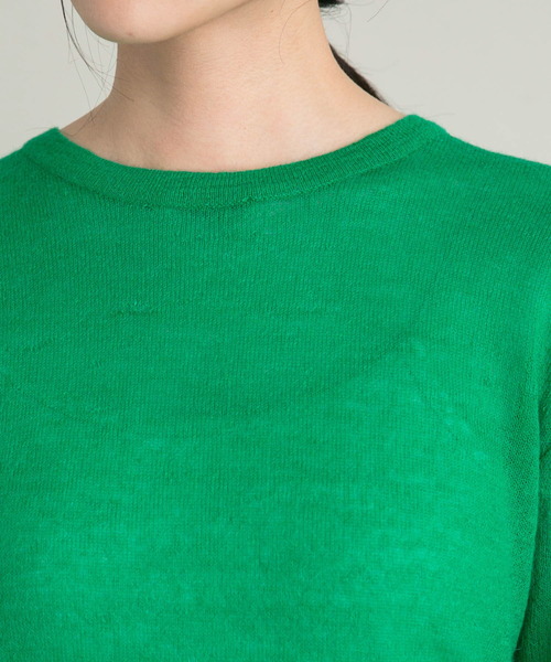 KBF（ケイビーエフ）の「シアークルーネックニット（ニット/セーター・レディース・ブラウン/ライトグレー/グリーン・ONE）」の6枚目の写真