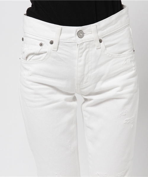 MOUSSY(マウジー)の「Crash Tapered(デニムパンツ・レディース・ホワイト/ライトブルー・26inch/27inch/25inch/24inch/23inch)」の6枚目の写真