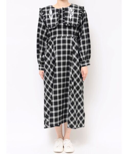 merry jenny(メリージェニー)の「チューリップ刺繍checkワンピース(ワンピース・レディース・ブルー/ブラウン・FREE)」の19枚目の写真