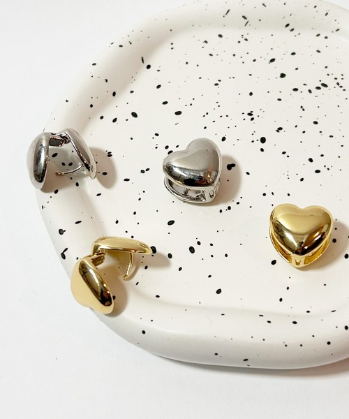 No.1138 ぷっくり琥珀ハート ピアス