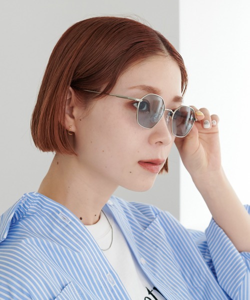 DISCOAT(ディスコート)の「《新色追加》【ユニセックス】オリジナルケース付きサングラス(ベルト・レディース・ブラウン/クリア/ブラック/シルバー/ブロンズ/ブラック系その他4・FREE)」の13枚目の写真