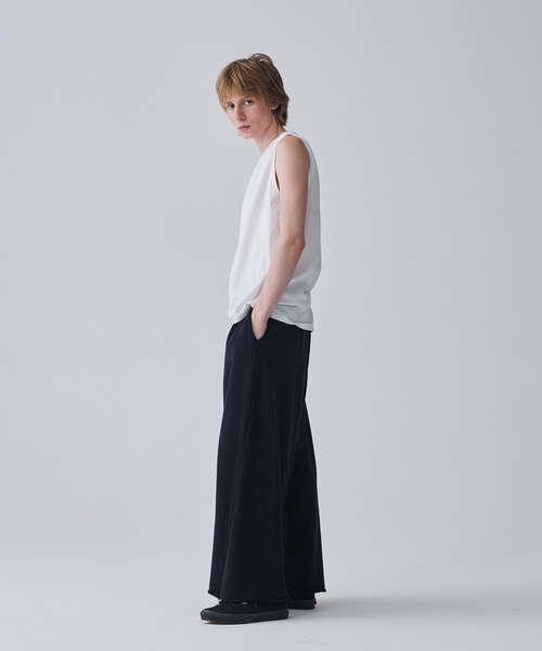 Iroquois（イロコイ）の「IROQUOIS イロコイ / 60/2 MERCERIZING JERSEY N/S ハイゲージノースリーブトップス / 176104（タンクトップ・メンズ・ブラック/ホワイト系その他/ベージュ・1/2/3）」の4枚目の写真