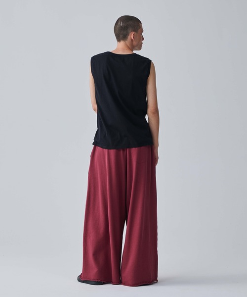 Iroquois（イロコイ）の「IROQUOIS イロコイ / 60/2 MERCERIZING JERSEY N/S ハイゲージノースリーブトップス / 176104（タンクトップ・メンズ・ブラック/ホワイト系その他/ベージュ・1/2/3）」の12枚目の写真