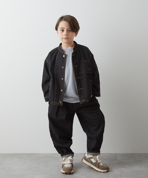 riziere（リジェール）の「ブラックデニムテーパードパンツ（デニムパンツ・キッズ・ブラック・90/100/110/120/130/140/150）」の2枚目の写真