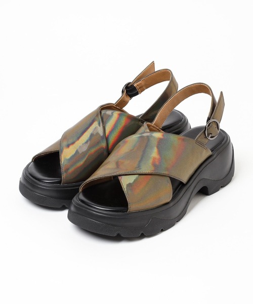 niko and...(ニコアンド)の「オリジナルクロスベルトサンダル(サンダル・レディース・アイボリー/ブロンズ/ブラック・MEDIUM/SMALL/LARGE)」の11枚目の写真