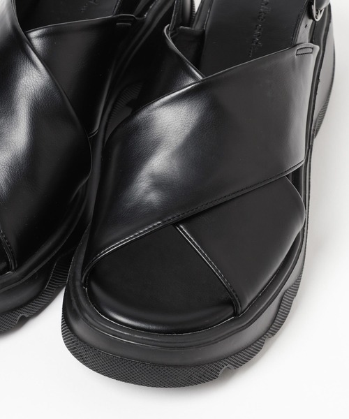 niko and...(ニコアンド)の「オリジナルクロスベルトサンダル(サンダル・レディース・アイボリー/ブロンズ/ブラック・MEDIUM/SMALL/LARGE)」の17枚目の写真