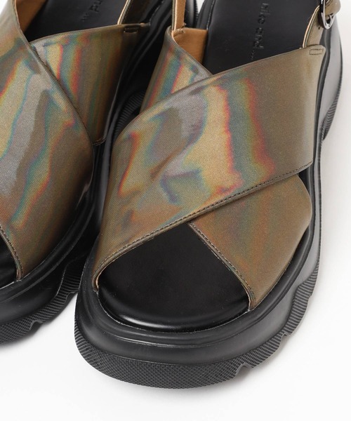 niko and...(ニコアンド)の「オリジナルクロスベルトサンダル(サンダル・レディース・アイボリー/ブロンズ/ブラック・MEDIUM/SMALL/LARGE)」の18枚目の写真