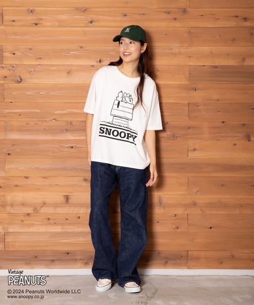 Psycho Bunny（サイコバニー）の「[WOMEN]PEANUTS×Psycho Bunny Tシャツ（Tシャツ/カットソー・レディース・マスタード/ホワイト/ブラック・1/2）」の4枚目の写真