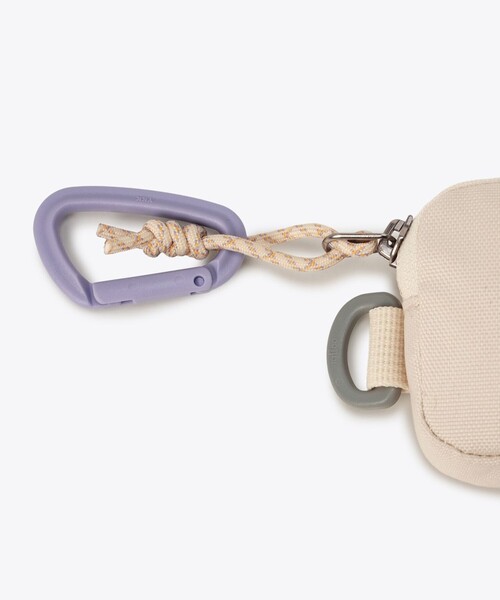 Columbia（コロンビア）の「Columbia/ プライスストリームコインケース /コロンビア（ポーチ・レディース・レッド/グリーン/ブルー/ブラック/アッシュグレー/ライム/ブラウン/ネイビー/ピンク/ブルーグリーン/パープル/オフホワイト・ONE SIZE）」の17枚目の写真