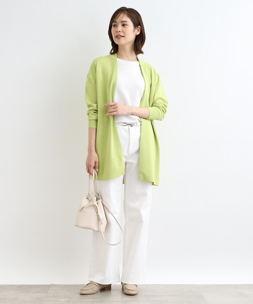 INDIVI(インディヴィ)の「◆【洗える】シンプル着流しロングニットカーディガン(カーディガン/ボレロ・レディース・ブラック/ライトベージュ/ダークブラウン/グリーン系・05/13/15 /19/34/38)」の11枚目の写真
