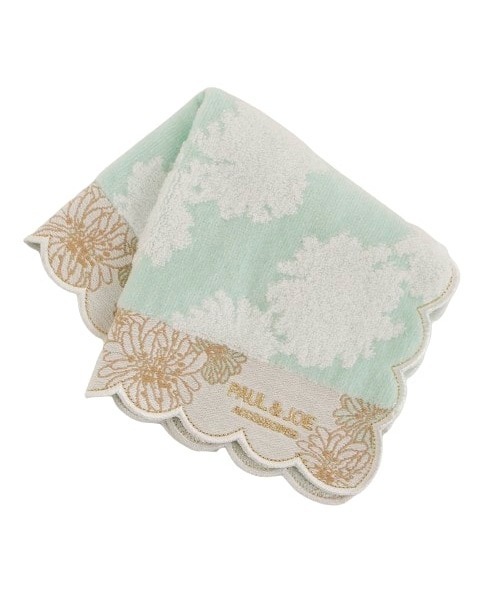 PAUL & JOE ACCESSOIRES(ポールアンドジョーアクセソワ)の「ハンカチ/S<クリザンテーム>/ PAUL & JOE ACCESSOIRES(ハンカチ/ハンドタオル・レディース・ベージュ/グリーン/アイボリー・FREE)」の3枚目の写真