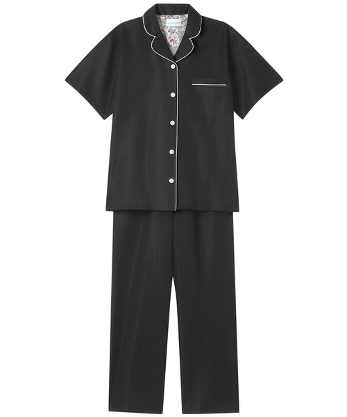 une nana cool（ウンナナクール）の「MADE WITH LIBERTY FABRIC 綿混エアリー天竺 半袖パジャマ（ルームウェア/パジャマ・レディース・ネイビー/アッシュグレー/マスタード/サファリグリーン/ライトベージュ/グレイッシュベージュ/サーモンピンク/ライトピンク/ベージュ/ブラック/ホワイト・M/L）」の2枚目の写真