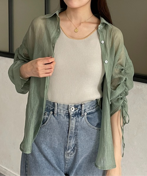 Thevon（ゼボン）の「ラメワッシャー袖シャーリングシアーシャツ（シャツ/ブラウス・レディース・アイボリー/サックスブルー/ベージュ/グリーン/ブラウン・FREE）」の21枚目の写真