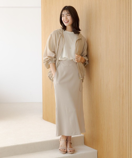 Elura(エルーラ)の「リブナロースカート/114471(スカート・レディース・ライトベージュ/ブラック・LARGE/MEDIUM)」の1枚目の写真