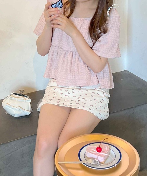 frunco(フランコ)の「袖バルーンペプラムブラウス(シャツ/ブラウス・レディース・ホワイト/ピンク・MEDIUM)」の20枚目の写真