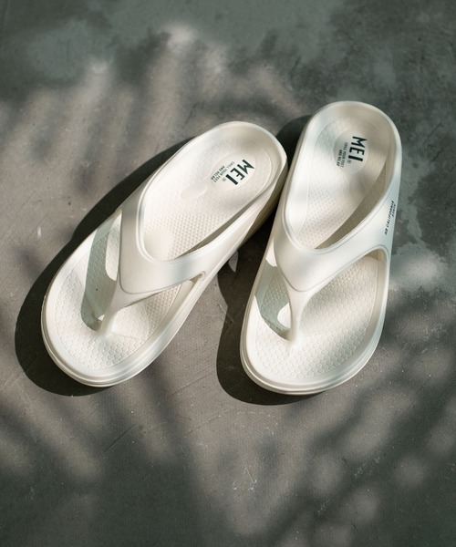 MEI（メイ）の「【MEI メイ】TONG SANDAL トングサンダル / Lady’s（サンダル・レディース・オリーブドラブ/ブラック/オフホワイト/グレー・S/M/L）」の2枚目の写真