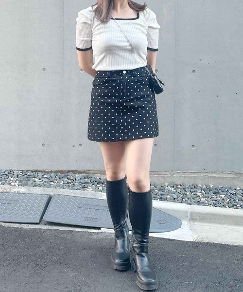 frunco(フランコ)の「パイピングパワショルリブトップス(Tシャツ/カットソー・レディース・ブラック/グレー/ホワイト/レッド/ピンク・FREE)」の18枚目の写真