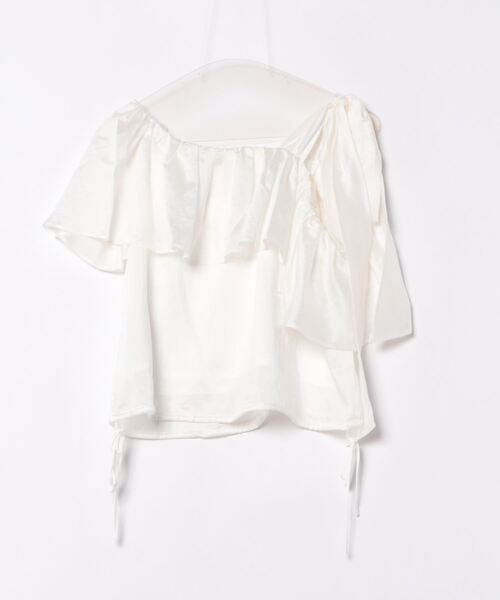 SNIDEL（スナイデル）の「ワンショルリボンブラウス（シャツ/ブラウス