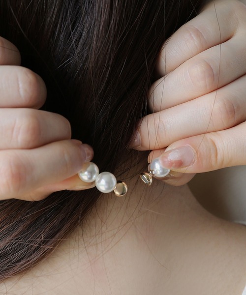 colleca la（コレカラ）の「ベーシックパールネックレス［マグネットタイプ］（ネックレス・レディース・ホワイト・FREE）」の4枚目の写真