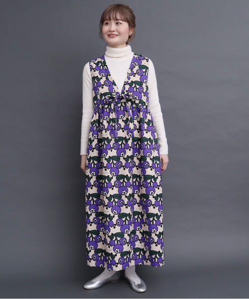 peu pres(プープレ)の「ブルーベリープリントOP(ワンピース・レディース・グレー/ベージュ・FREE)」の3枚目の写真