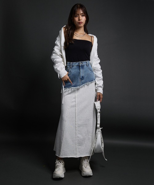 CELENA(セレナ)の「スウェット切り替え デニムマーメイドスカート(スカート・レディース・ブルーグレー・S/M/L)」の9枚目の写真