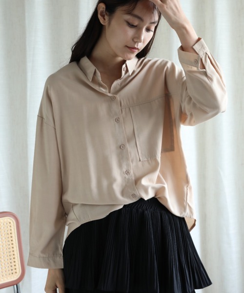 aimoha(アイモハ)の「【Aimoha】バックスリット長袖シャツ(シャツ/ブラウス・レディース・ベージュ/ブラック/オフホワイト/ブルー・FREE)」の4枚目の写真