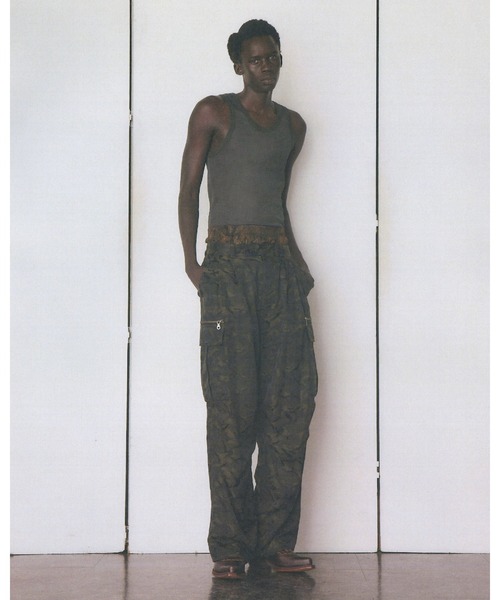 Juha（ユハ）の「SHEER TANKTOP（タンクトップ・メンズ・ピンクベージュ/オリーブ/ブラック・4/3）」の8枚目の写真