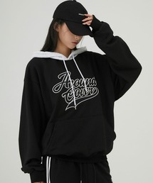 ACOVER | A'GEM/9 × .kom 『ACOVER/オコボ』 Log Applique Clour Brloked Hoodie/ロゴアップリケ 配色 プルオーバーパーカー(パーカー)