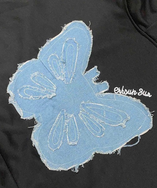 NANEA(ナネア)の「バタフライ刺繍プルパーカー(パーカー・レディース・グレー/ブラック・MEDIUM/LARGE/X-LARGE/XX-LARGE)」の7枚目の写真