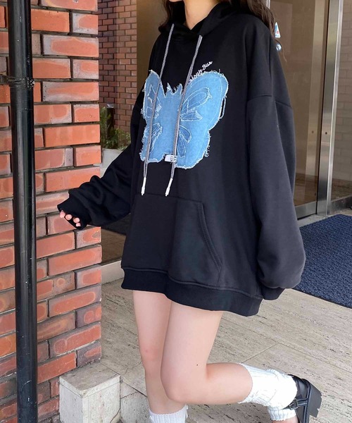 NANEA(ナネア)の「バタフライ刺繍プルパーカー(パーカー・レディース・グレー/ブラック・MEDIUM/LARGE/X-LARGE/XX-LARGE)」の14枚目の写真