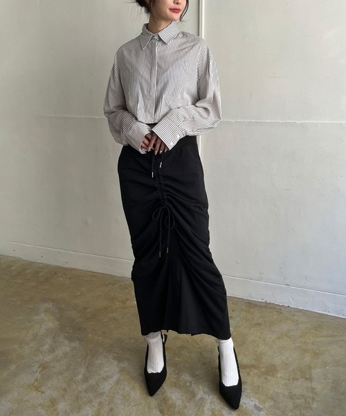 Jewelobe(ジュエローブ)の「ワイドカフスストライプクロップドシャツ(シャツ/ブラウス・レディース・ブラック/ホワイト/レッド/グリーン・FREE)」の9枚目の写真