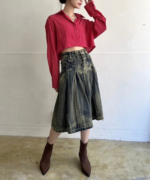 Jewelobe(ジュエローブ)の「ワイドカフスストライプクロップドシャツ(シャツ/ブラウス・レディース・ブラック/ホワイト/レッド/グリーン・FREE)」の18枚目の写真