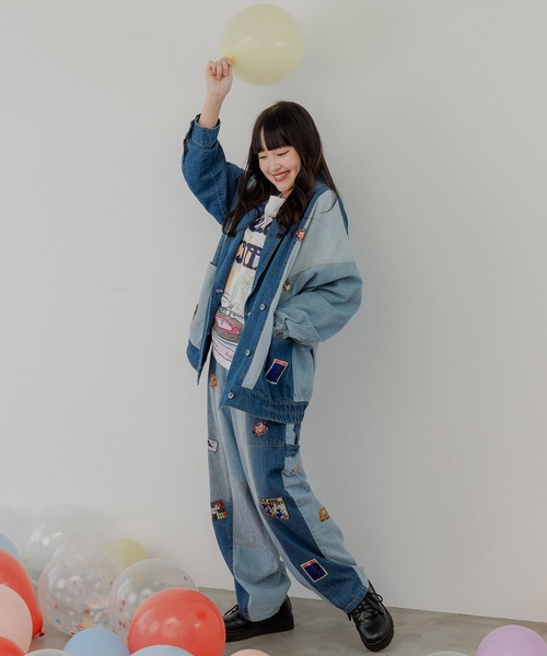 ScoLar(スカラー)の「143622:ケミカル加工orユーズドデニム風パッチワーク ジャケット(テーラードジャケット・レディース・グレー/ブルー・M)」の12枚目の写真