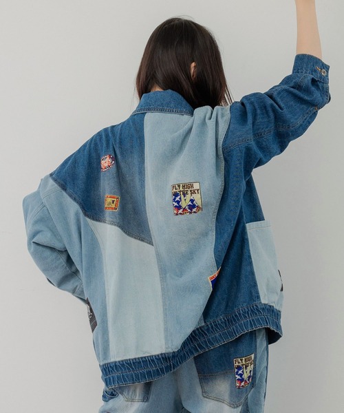 ScoLar(スカラー)の「143622:ケミカル加工orユーズドデニム風パッチワーク ジャケット(テーラードジャケット・レディース・グレー/ブルー・M)」の15枚目の写真