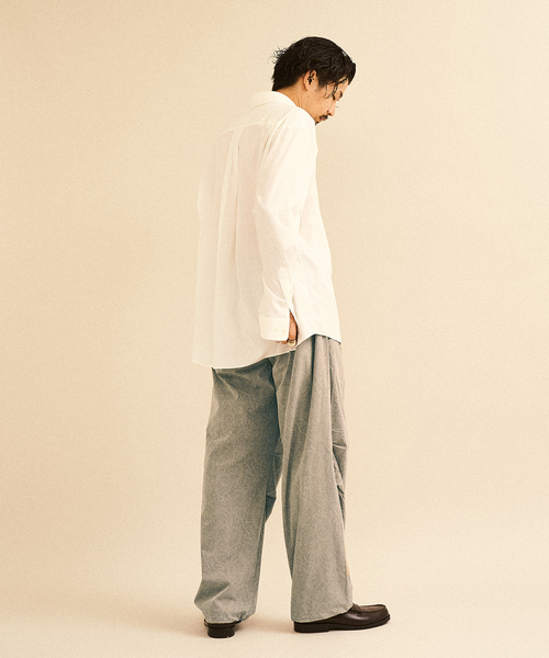 417 EDIFICE（フォーワンセブンエディフィス）の「ペイズリー ワイド イージーパンツ（カーゴパンツ・メンズ・ベージュ/チャコールグレー・MEDIUM/LARGE）」の7枚目の写真