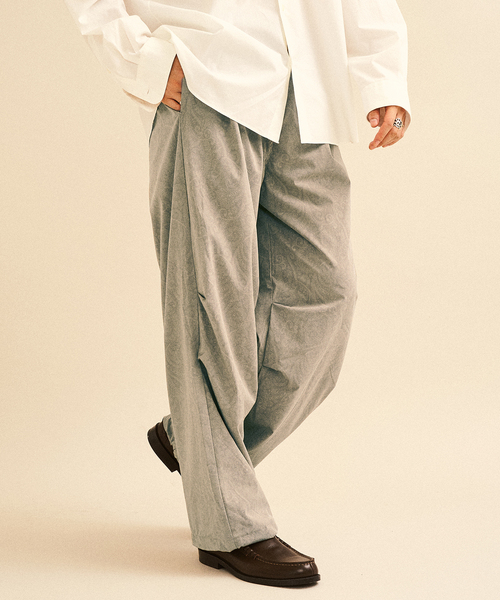 417 EDIFICE（フォーワンセブンエディフィス）の「ペイズリー ワイド イージーパンツ（カーゴパンツ・メンズ・ベージュ/チャコールグレー・MEDIUM/LARGE）」の14枚目の写真